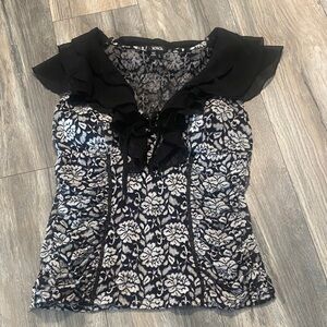 XOXO Black and White Floral Ruffle Blouse